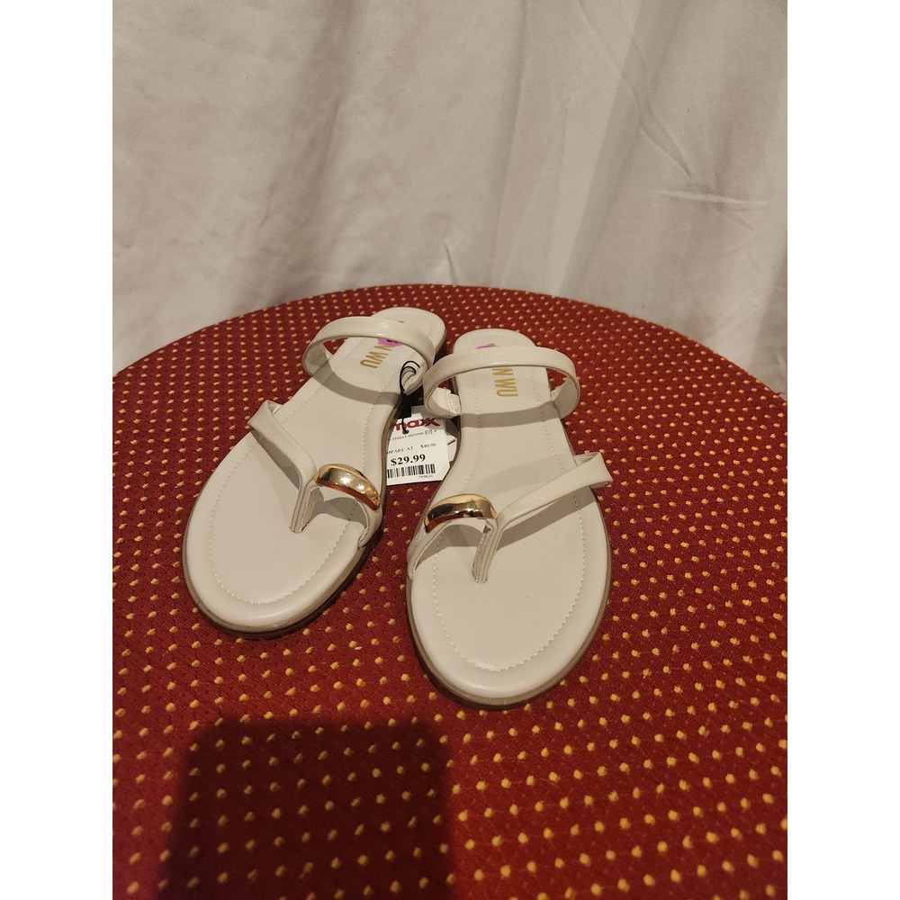 Jason Wu Womens Leather Flat Sandals Cream Gold Pebble Thong Strappy 8.5 NEW